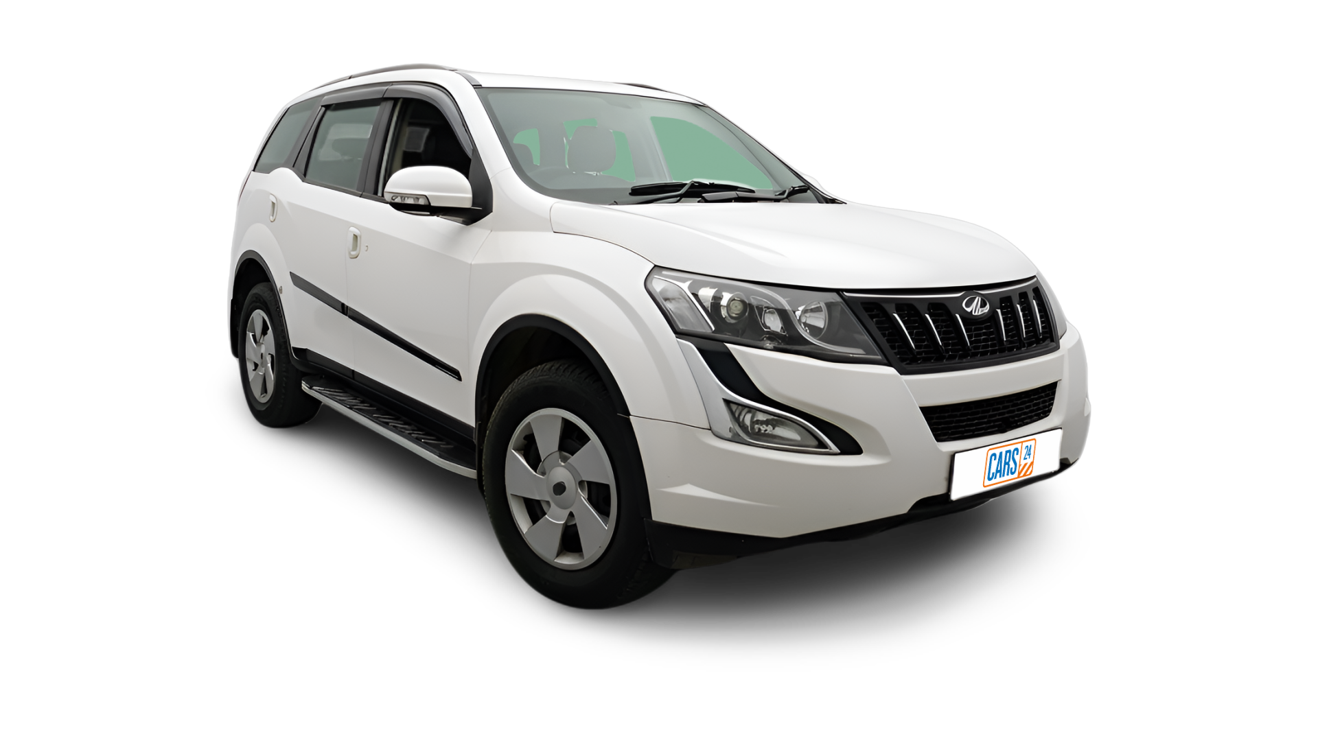 Mahindra XUV500-img